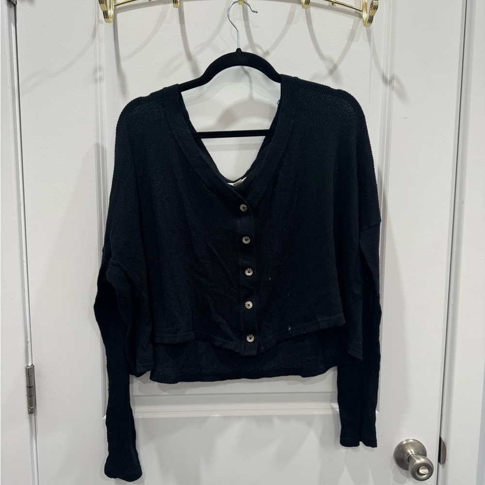 Aeropostale Black Button-Down Women's Shirt